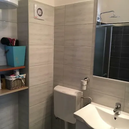 Smile شقة موستار